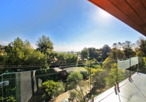 3 Bedrooms, Single Family Residence, Exclusive Listings, 2 Bathrooms, Listing ID 1055, Beverly Hills, California, United States, 90210,