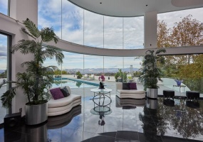 5 Bedrooms, Single Family Residence, Exclusive Listings, Mulholland Drive, 8 Bathrooms, Listing ID 1079, Los Angeles, California, United States, 90077,
